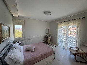 282109-elxis-at-home-in-greecevillamaistro50