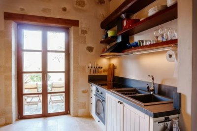 276444-elxis-at-home-in-greecevillalappa14-jp