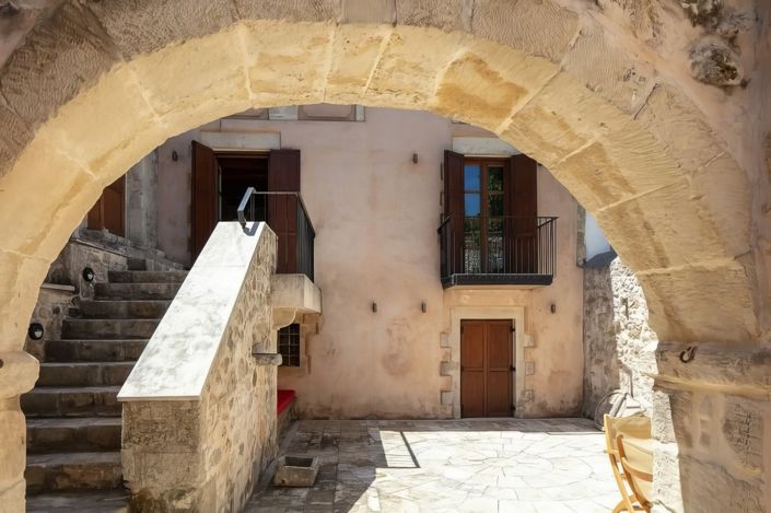 Image No.17-5 Bed Villa for sale