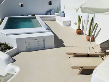 279630-elxis-at-home-in-greecethecycladiccell