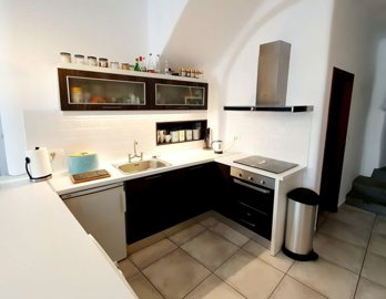 279632-elxis-at-home-in-greecethecycladiccell