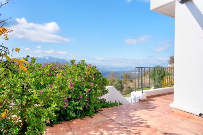 Image No.18-5 Bed Villa for sale