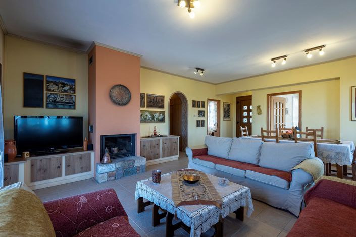 Image No.11-3 Bed Villa for sale