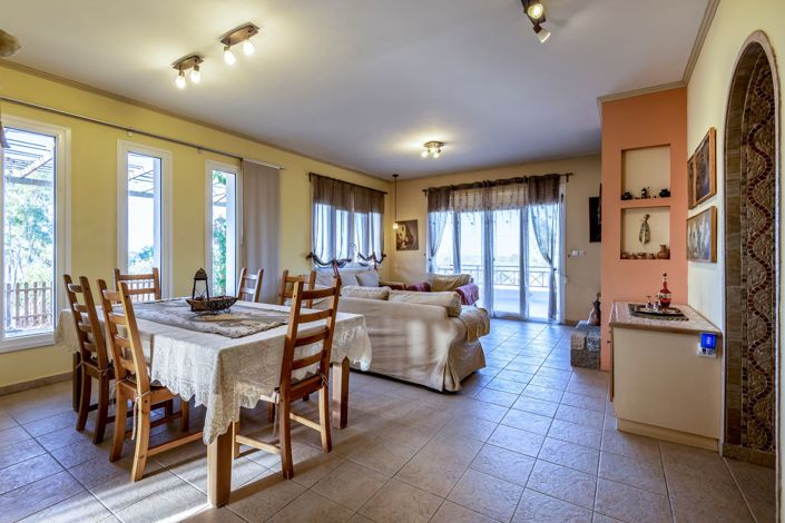 Image No.12-3 Bed Villa for sale