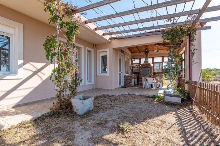 Image No.3-3 Bed Villa for sale