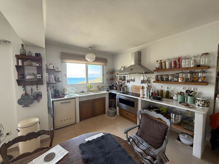 Image No.10-4 Bed Villa for sale