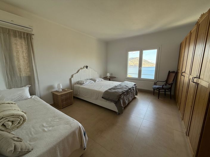 Image No.17-4 Bed Villa for sale