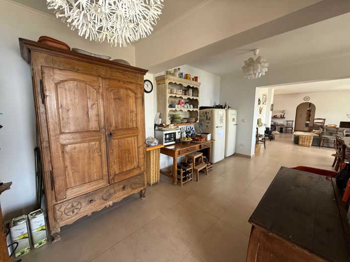 Image No.8-4 Bed Villa for sale