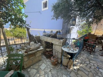 253696-elxis-at-home-in-greecetownhouse-kaste