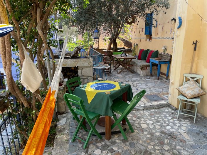 Image No.6-6 Bed Townhouse for sale