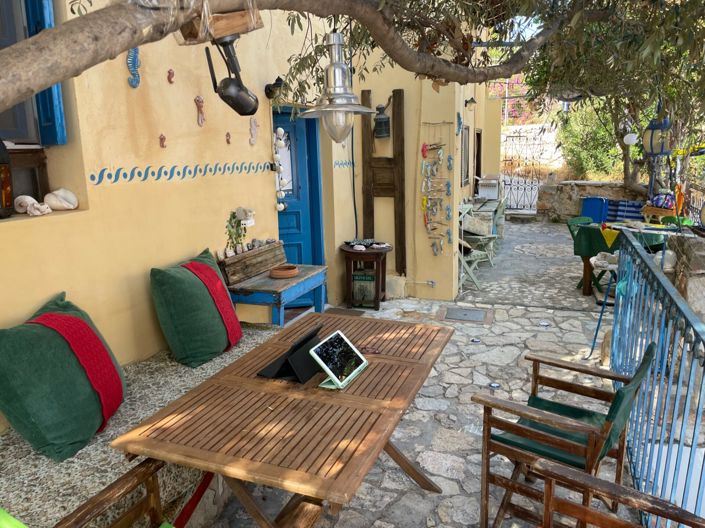 Image No.8-6 Bed Townhouse for sale
