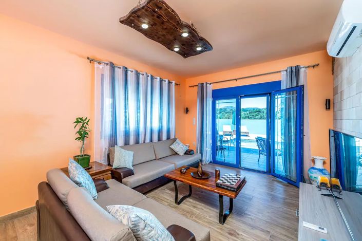 Image No.4-3 Bed Villa for sale