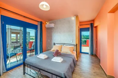 266552-elxis-at-home-in-greecebright-villa-ge