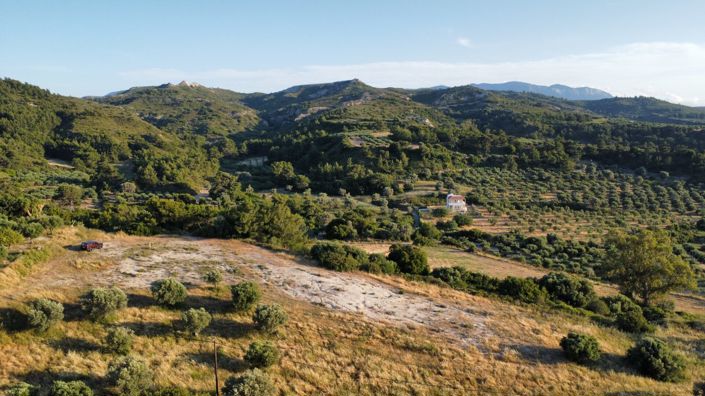 Image No.9-2 Bed Villa for sale