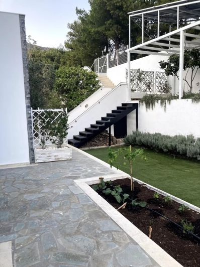 Image No.17-3 Bed Villa for sale