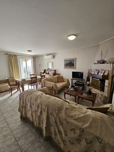Image No.5-2 Bed Villa for sale