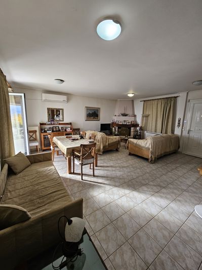 Image No.8-2 Bed Villa for sale