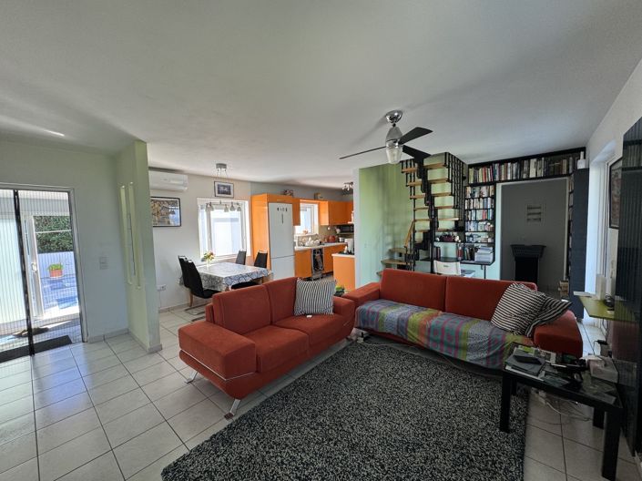 Image No.5-5 Bed Villa for sale