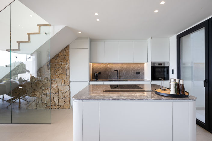 Image No.10-3 Bed Villa for sale