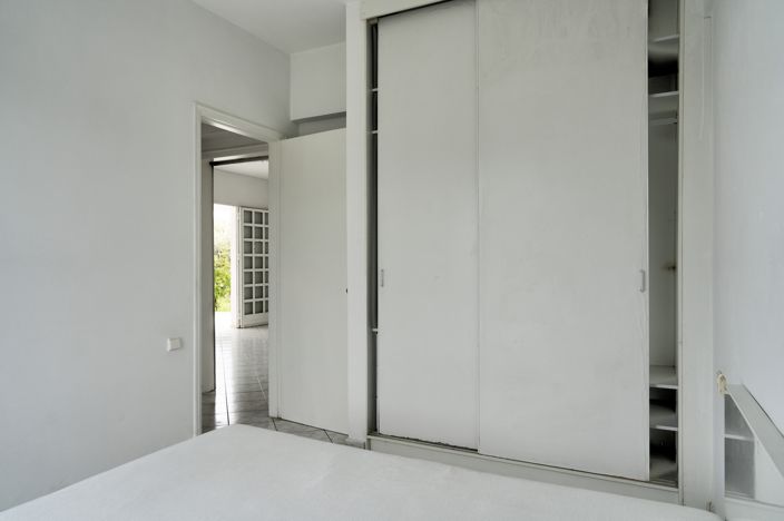 Image No.13-2 Bed House for sale