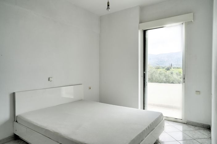 Image No.14-2 Bed House for sale