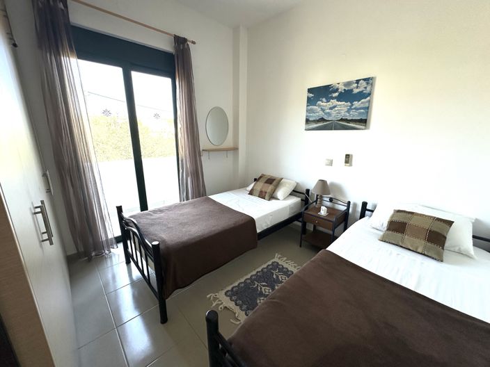 Image No.11-2 Bed Villa for sale