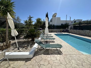elxis20at20home20in20greeceeasygoing-villa-py