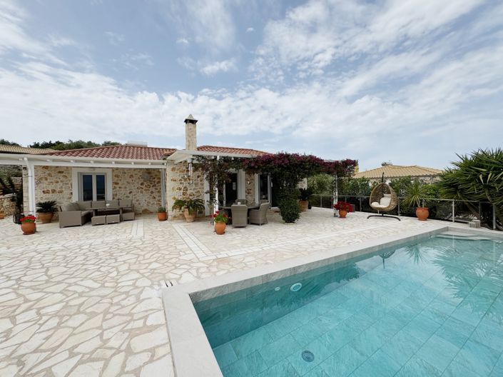 Image No.22-3 Bed Villa for sale