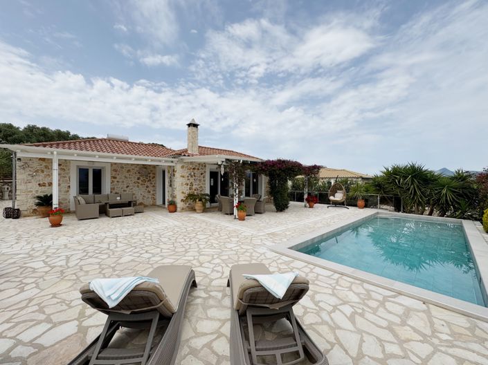 Image No.24-3 Bed Villa for sale