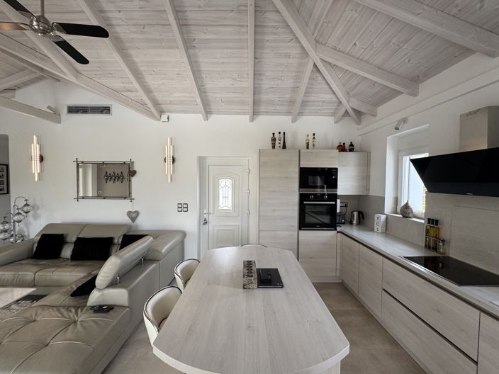 Image No.6-3 Bed Villa for sale