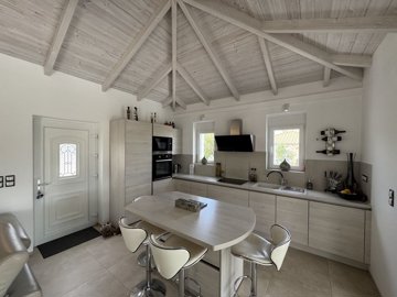 elxis20at20home20in20greeceparga-countryside-