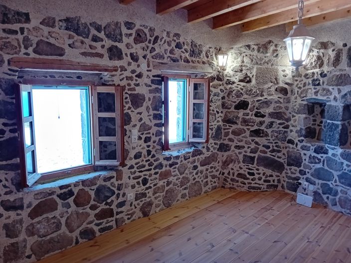 Image No.10-4 Bed Villa for sale