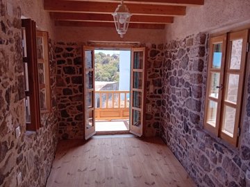 elxis20at20home20in20greecelithos-nisyros2d