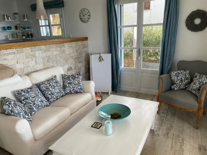 Image No.8-2 Bed Villa for sale