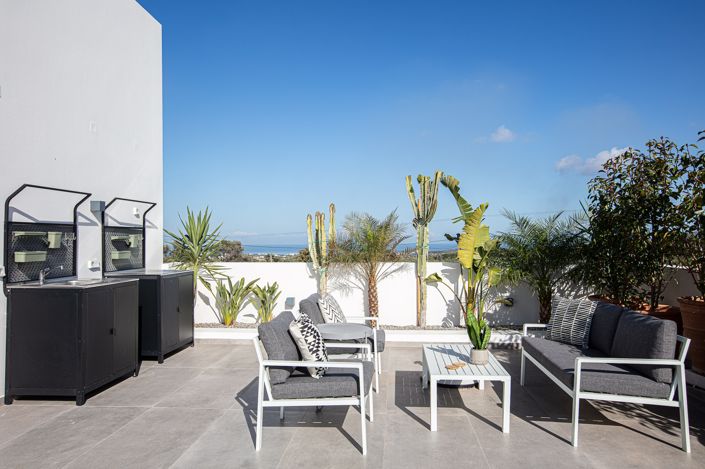 Image No.19-12 Bed Villa for sale