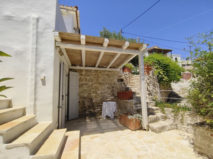 Image No.16-4 Bed Village House for sale