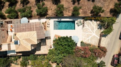 elxis20at20home20in20greecemessinia-hillside-