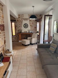 elxis20at20home20in20greecemessinia-hillside-