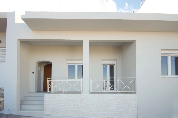 Image No.3-2 Bed House for sale