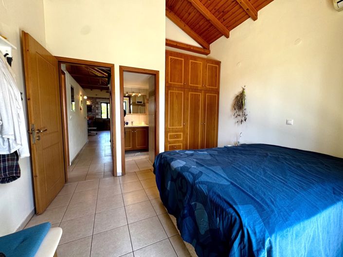 Image No.12-3 Bed Villa for sale