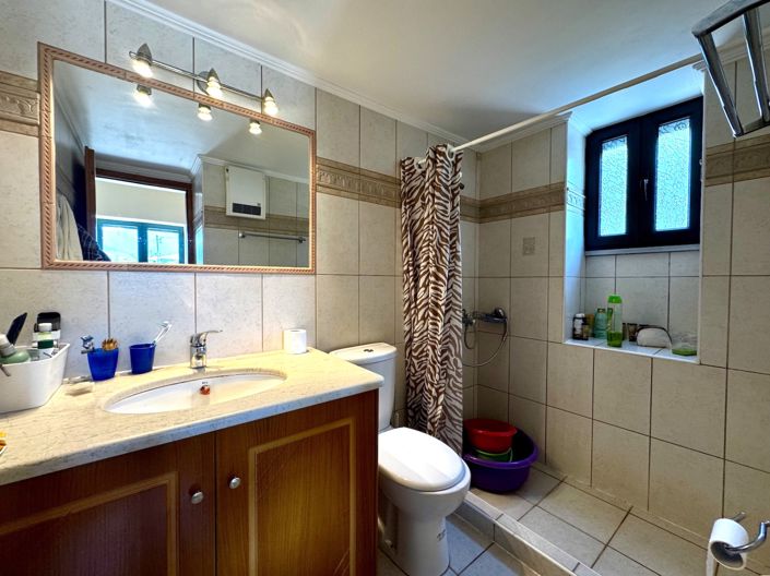 Image No.18-3 Bed Villa for sale