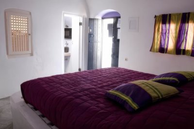 elxis20at20home20in20greececave-houses-megalo