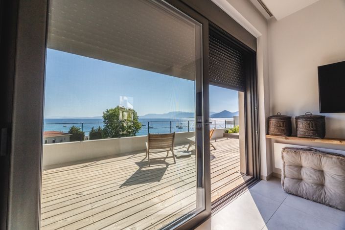 Image No.5-2 Bed Penthouse for sale
