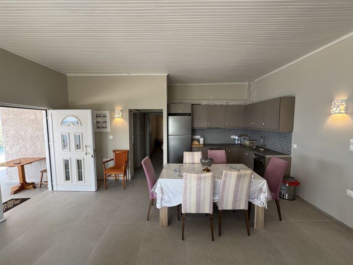 Image No.8-3 Bed Villa for sale