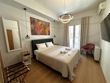elxis20at20home20in20greecearistotelous20squa