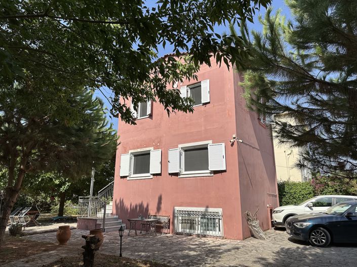 Image No.21-3 Bed Cottage for sale