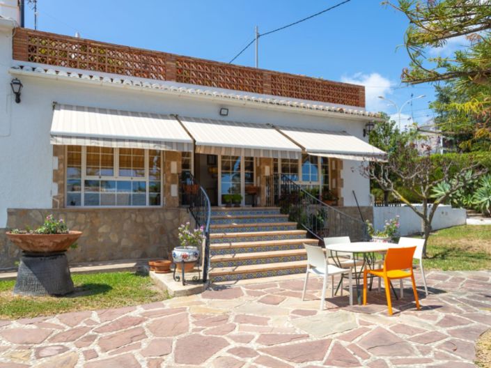 Image No.23-6 Bed Villa for sale