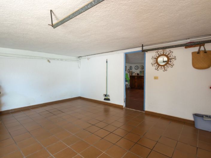 Image No.53-6 Bed Villa for sale