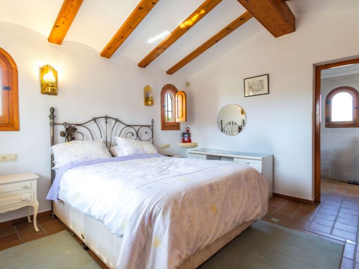 Image No.16-5 Bed Villa for sale