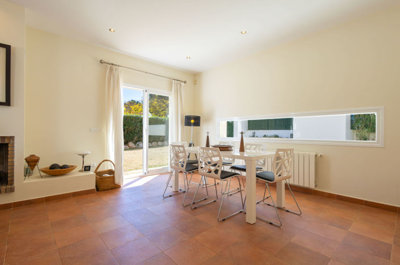 propertyattachment1sp82qmr4l20250401125434